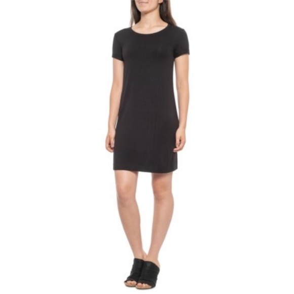 C&C California’s Women’s Rolled Cuff Tshirt Dress. Black size medium. - Picture 1 of 10